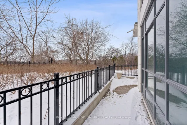 Additional image 31 of 840 Queens Plate Dr Unit 104