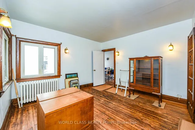 Additional image 15 of 18 Glendale Ave