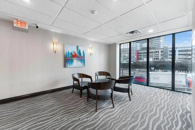 Additional image 21 of 19 Grand Trunk Cres Unit 3709