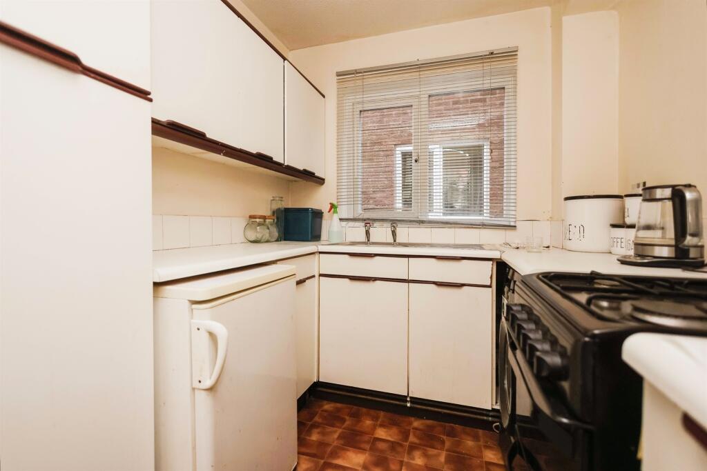 Additional image 10 of Peel Way, Tividale, Oldbury