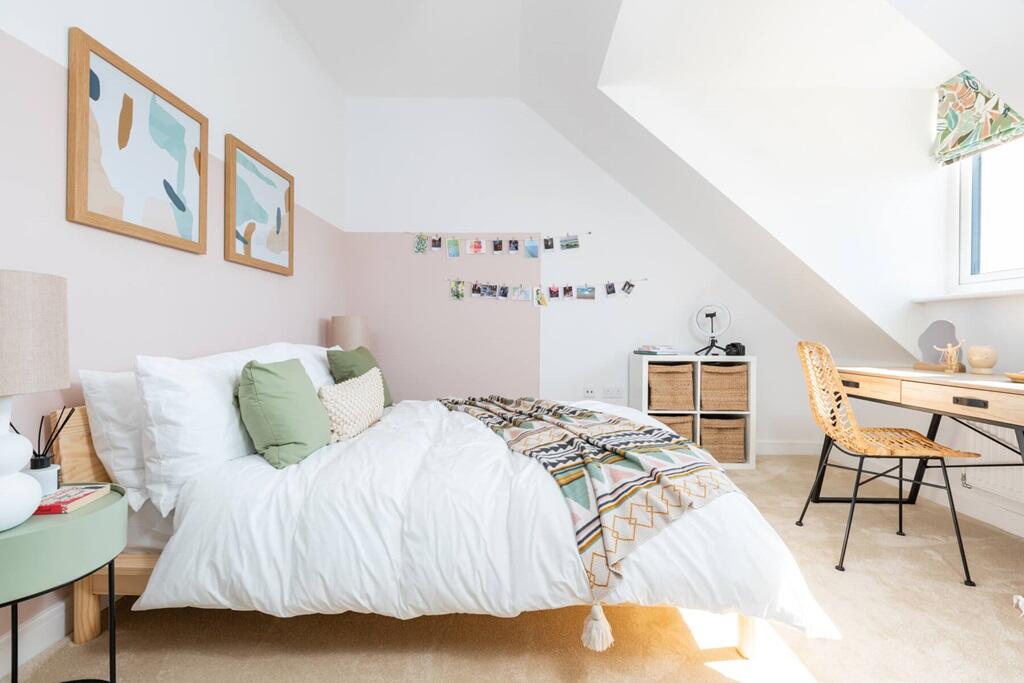 Additional image 10 of New Road
Hellingly
Hailsham
BN27 4EW