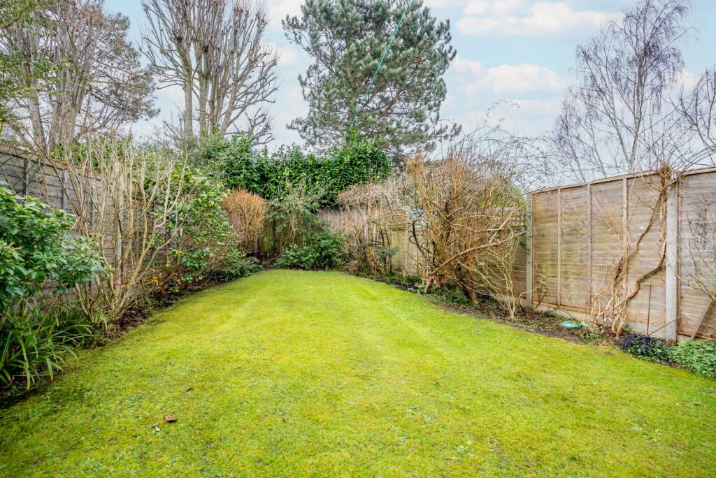 Additional image 24 of Carisbrooke Road, Harpenden, Hertfordshire, AL5