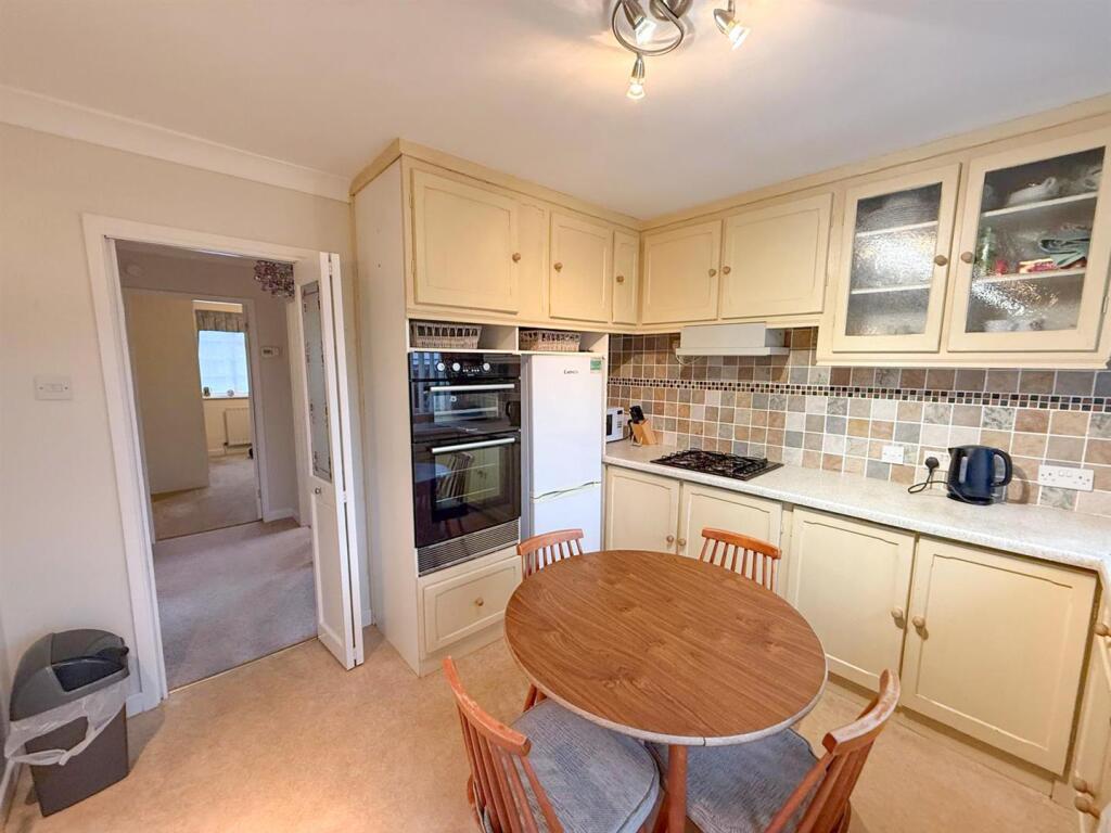 Additional image 5 of Aire Crescent, Cross Hills