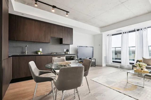 Additional image 14 of 2720 Dundas St Unit 423