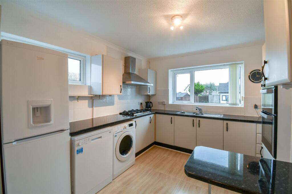 Additional image 20 of Cliffwood View, Barry