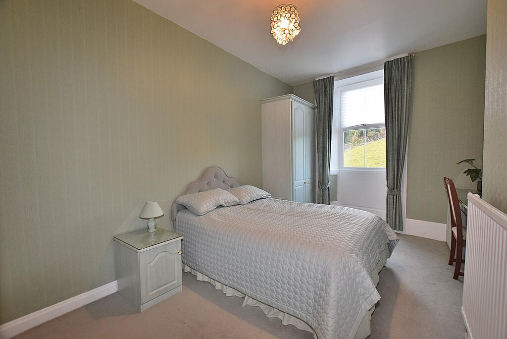 Additional image 9 of Reeth