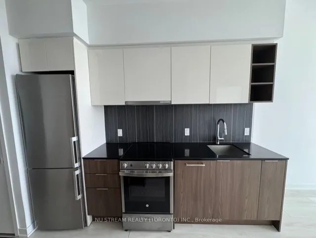 Additional image 8 of 31 Tippett Rd Unit 1612