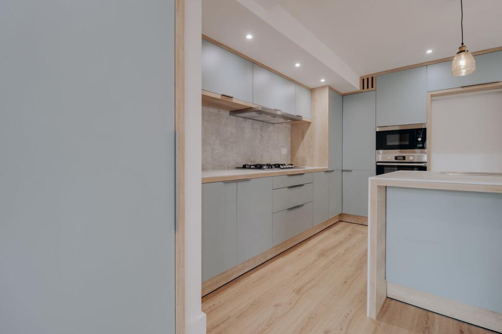 Additional image 13 of Hornbeams, Bricket Wood, AL2