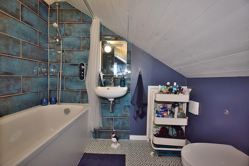 Additional image 16 of Hudswell