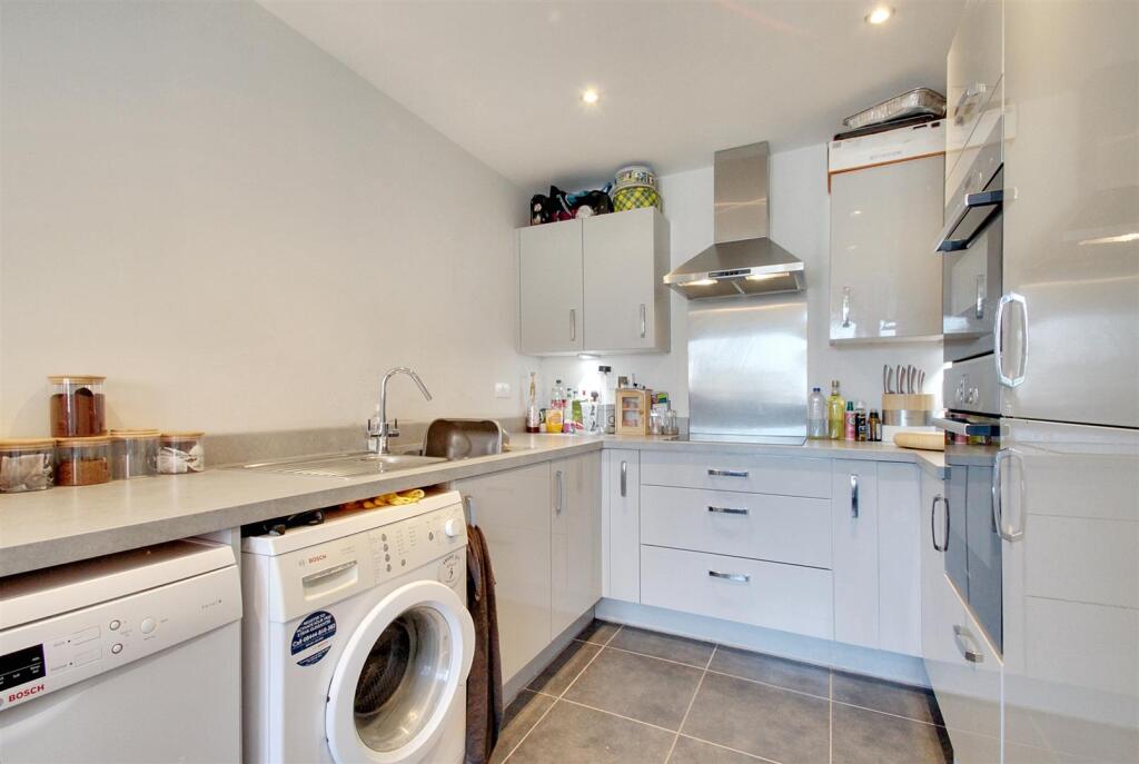 Additional image 7 of Weald Place, Worthing