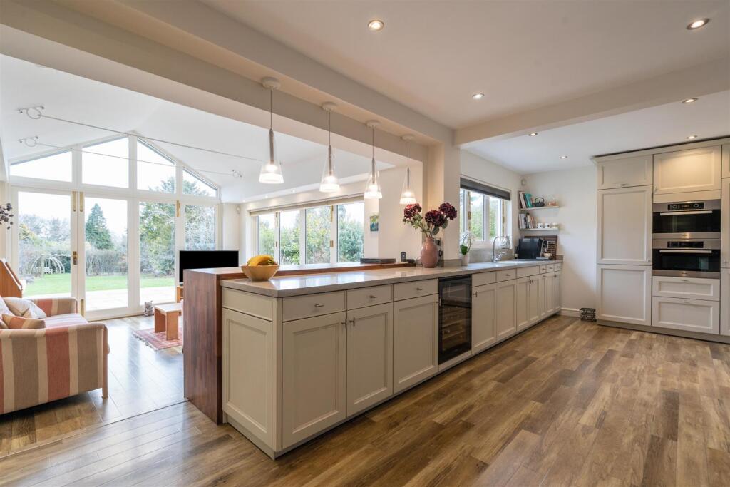 Additional image 7 of Brueton Avenue, Solihull, B91