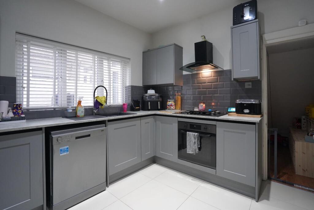 Additional image 9 of Van Road, Caerphilly