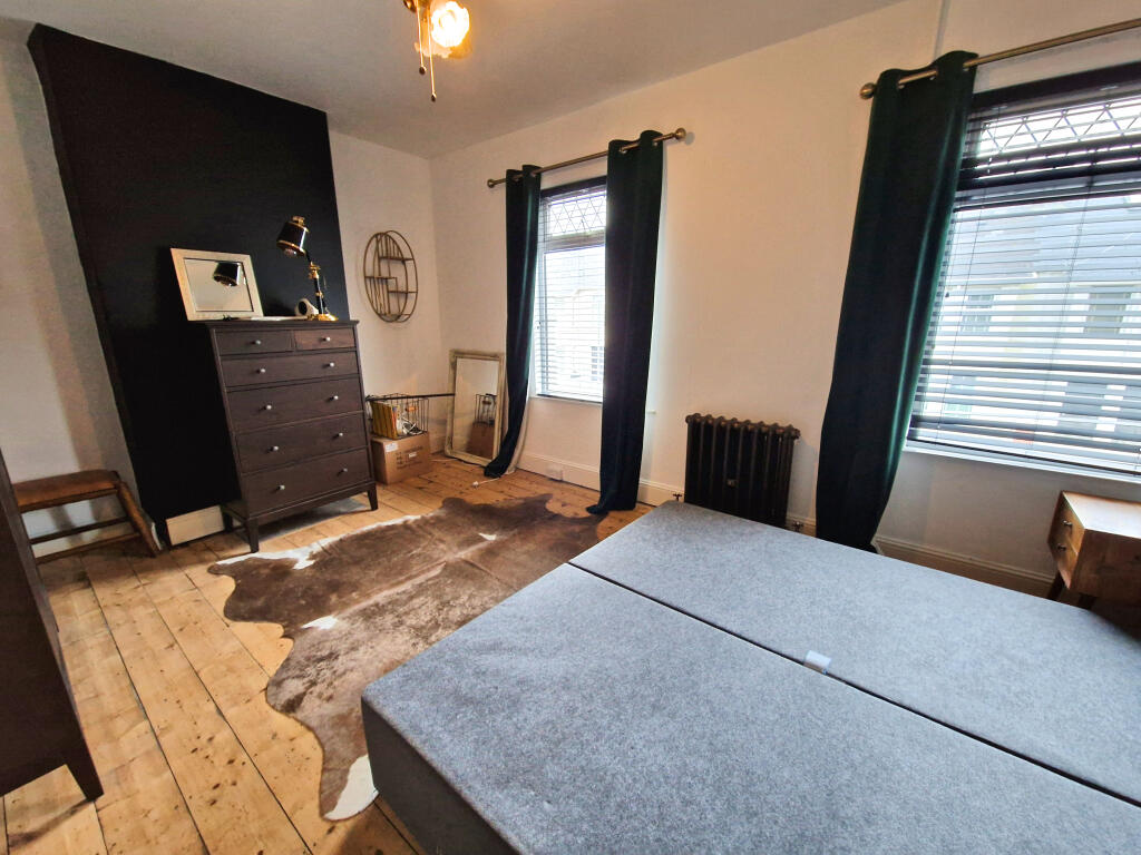 Additional image 7 of SUFFOLK PLACE, PORTHCAWL, CF36 3EB