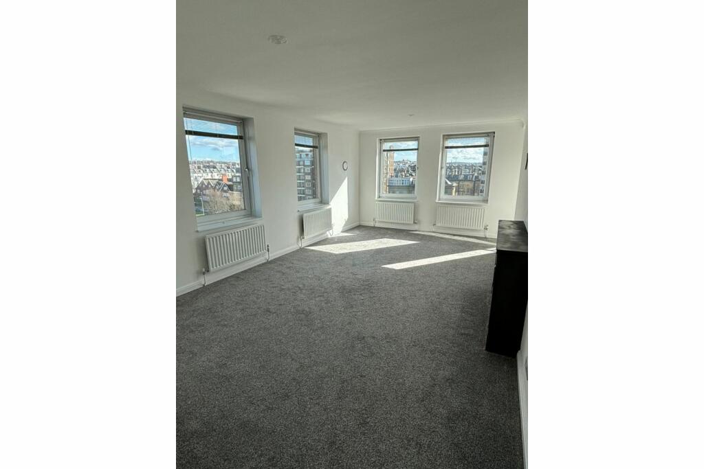 Additional image 26 of Grand Avenue, Hove, BN3