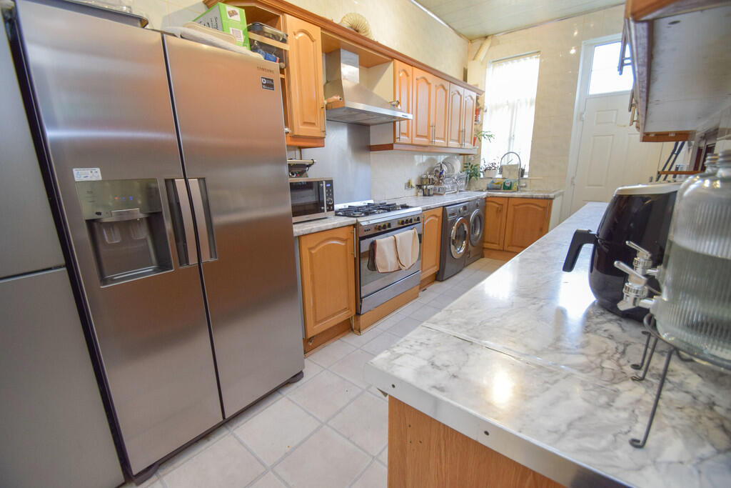 Additional image 6 of Wellington Crescent, Shipley