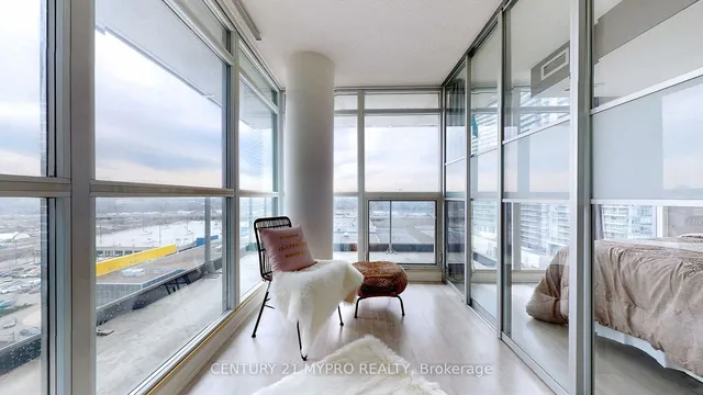 Additional image 4 of 19 Singer Crt Unit 1101A