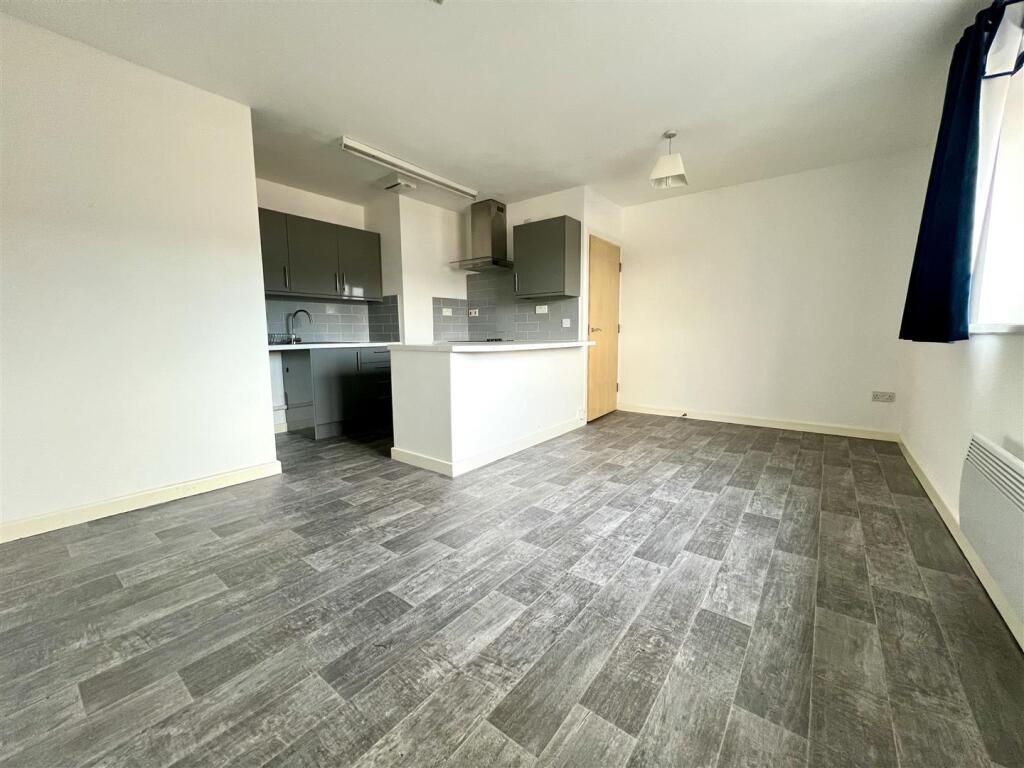 Additional image 15 of Halifax Road, Keighley