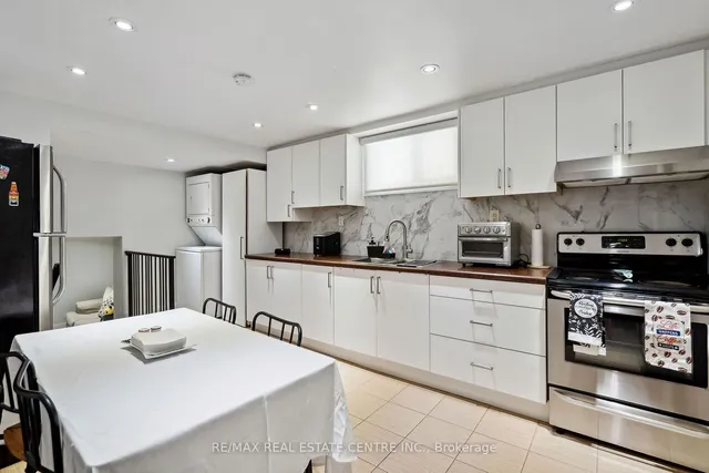 Additional image 35 of 34 Salisbury Circ