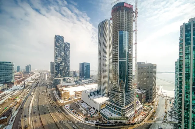 Additional image 38 of 18 Yonge St Unit 3109