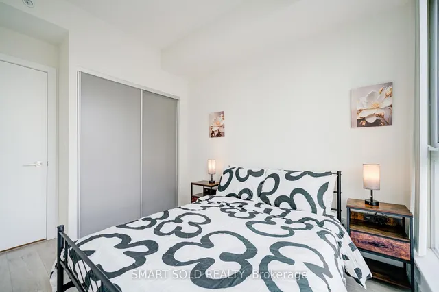 Additional image 22 of 199 Richmond St Unit 1402