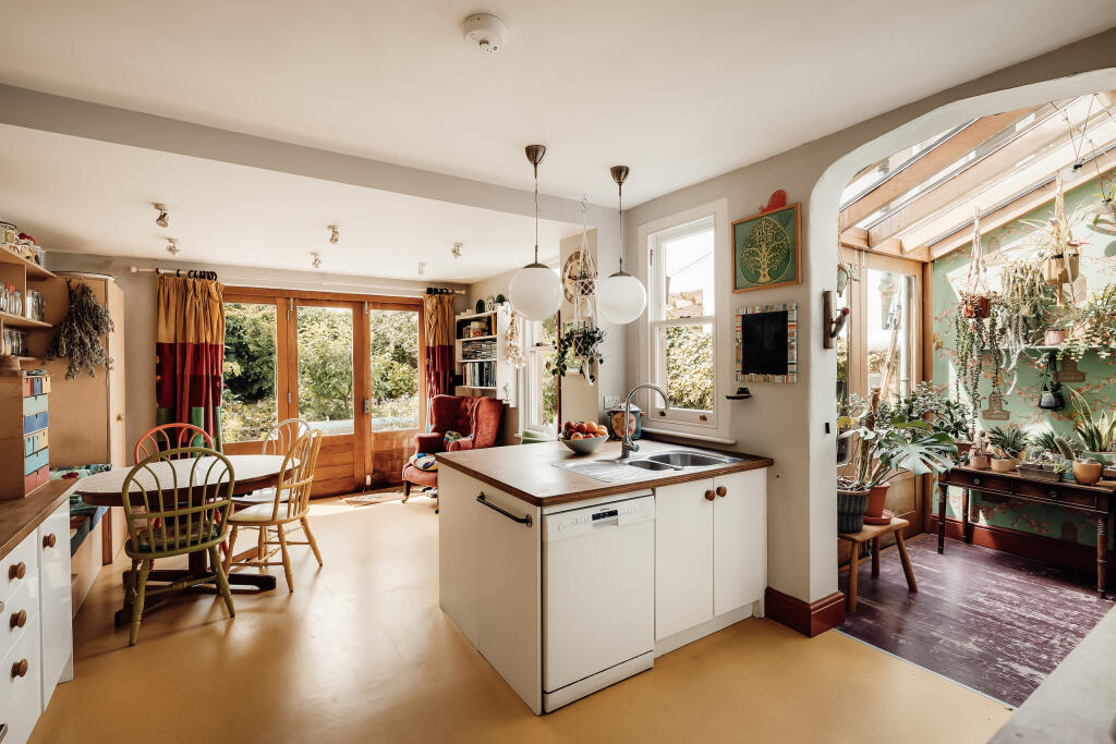 Additional image 3 of Chesterfield Road, St. Andrews, Bristol