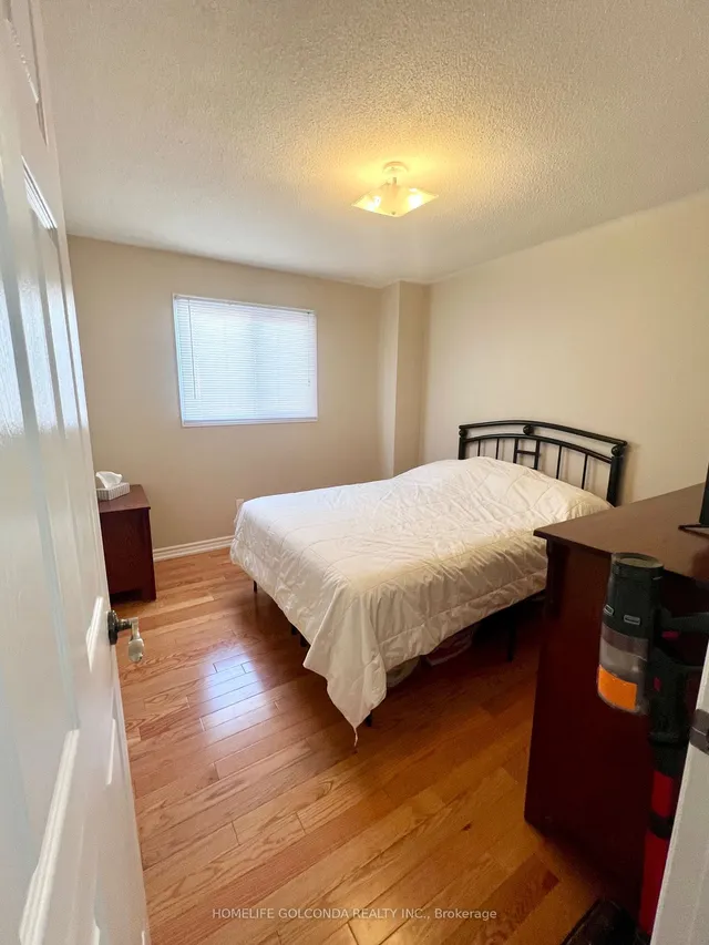 Additional image 12 of 31 Whiteway Crt