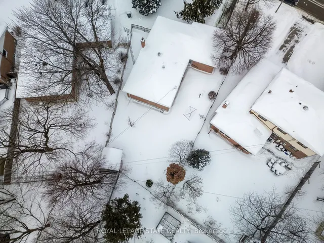 Additional image 3 of 5 Bromley Cres