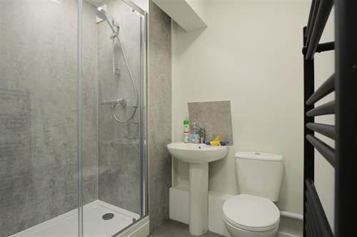 Additional image 8 of Room, Queen Square