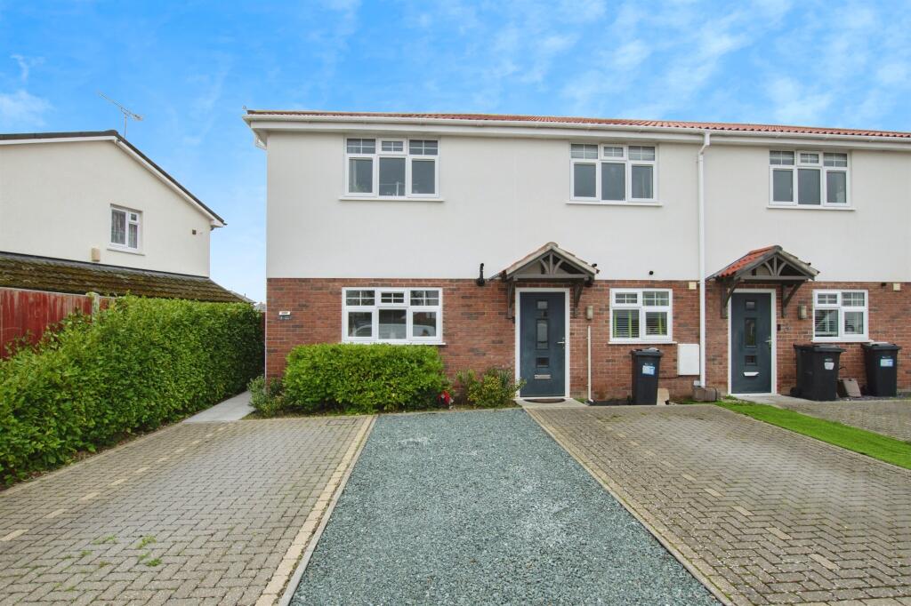 Stour Mews, BOURNEMOUTH