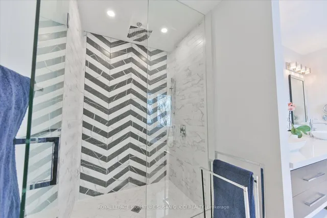 Additional image 22 of 39 Amsterdam Ave