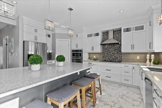 Additional image 12 of 68 Valleyscape Dr