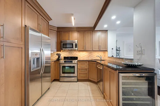 Additional image 9 of 2267 Lakeshore Blvd Unit 707