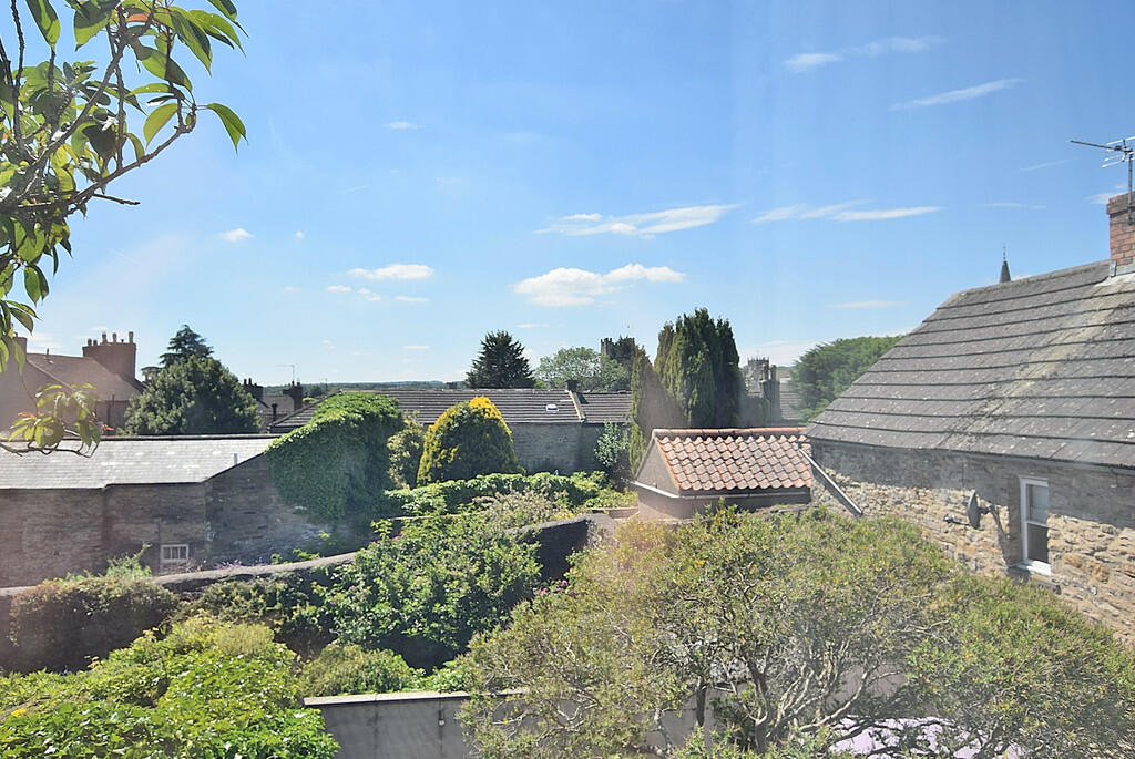 Additional image 11 of Youngs Yard, Richmond