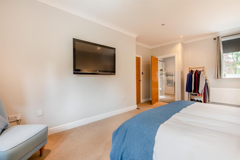 Additional image 30 of Woodland Walk, Ferndown