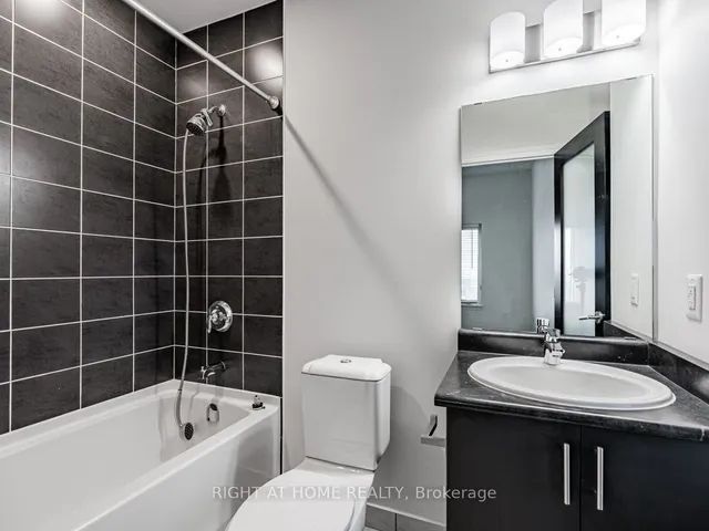 Additional image 16 of 716 Main St Unit 1108