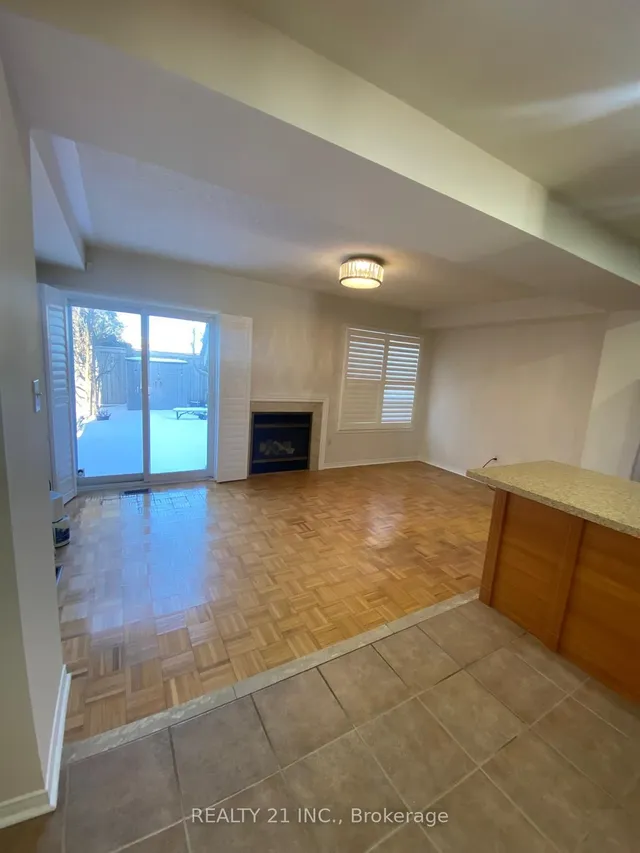 Additional image 6 of 76 Sweet Clover Cres