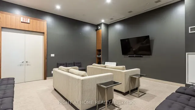 Additional image 31 of 380 Macpherson Ave Unit 314