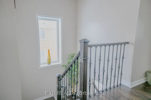 Additional image 33 of 77 Benhurst Cres