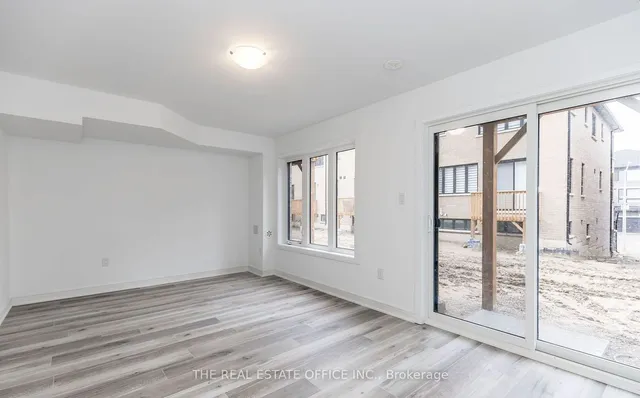 Additional image 24 of 61 Red Maple Lane