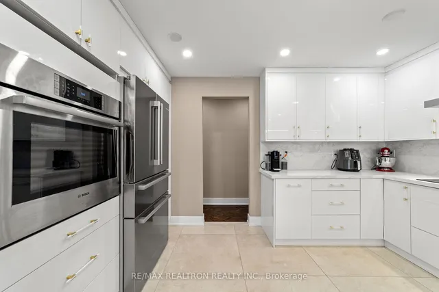 Additional image 28 of 130 Neptune Dr Unit 1501