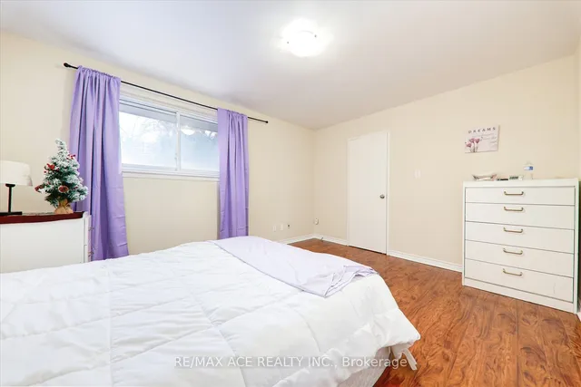 Additional image 17 of 811 Military Tr