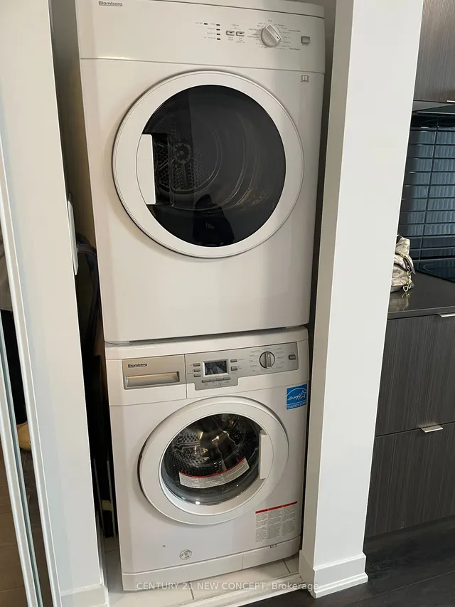 Additional image 2 of 100 Harbour St Unit 2311