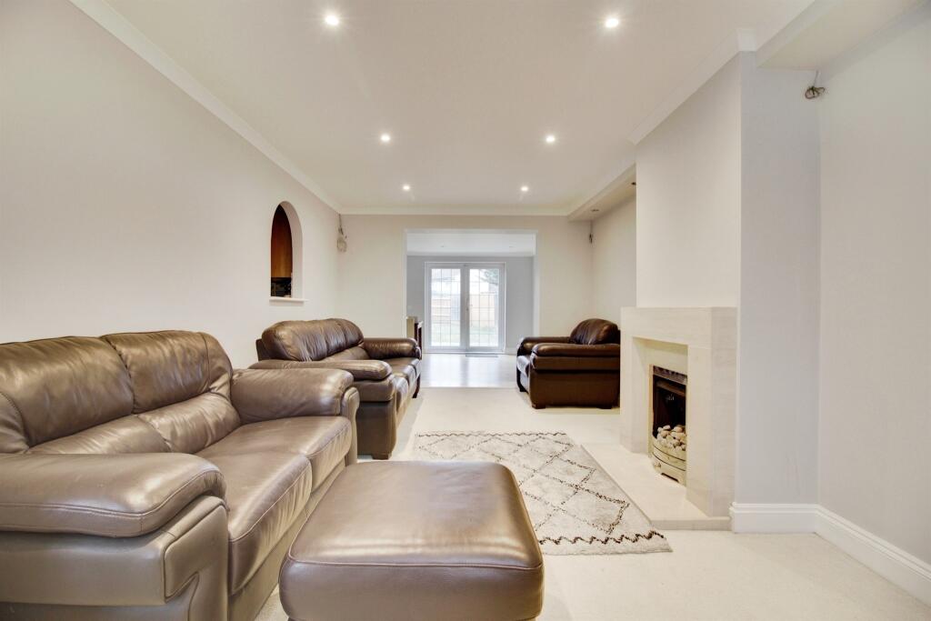 Additional image 18 of Howlands, Welwyn Garden City