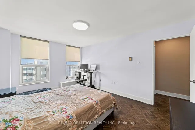 Additional image 30 of 130 Neptune Dr Unit 1501