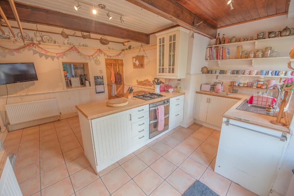 Additional image 5 of 13 Lane Ends, Cowling BD22 0JY