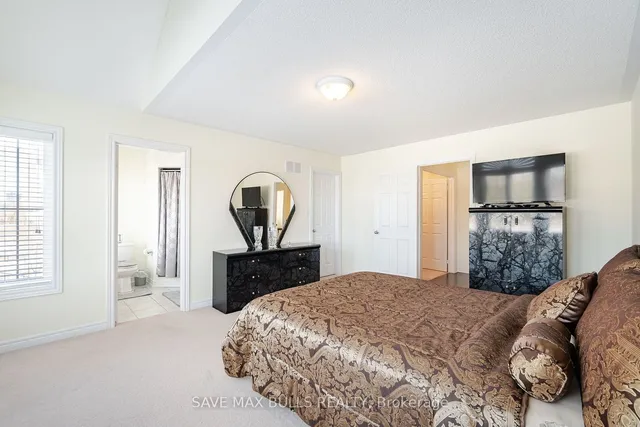 Additional image 37 of 92 Veterans Dr