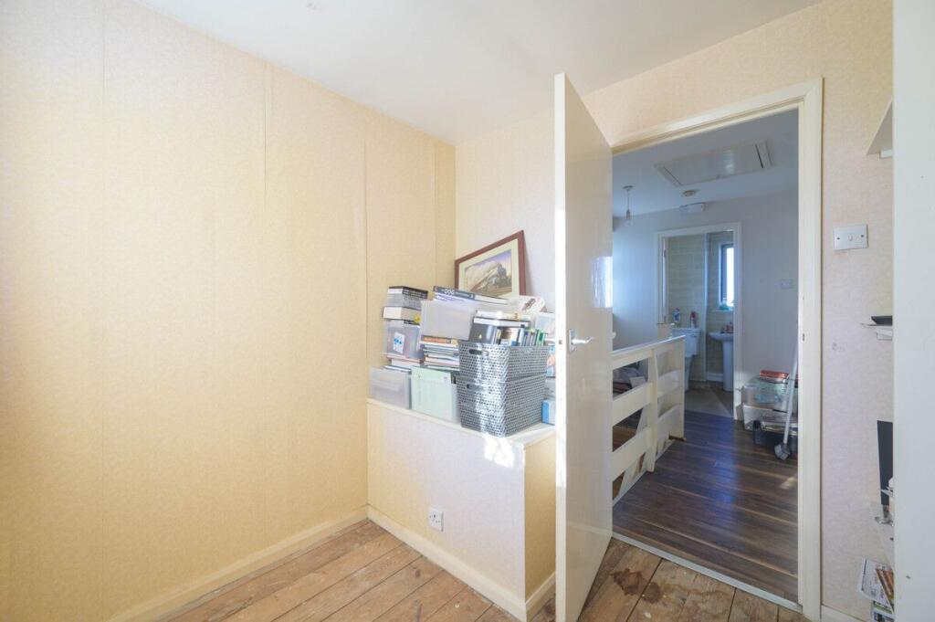 Additional image 18 of Moorside Gardens, Drighlington