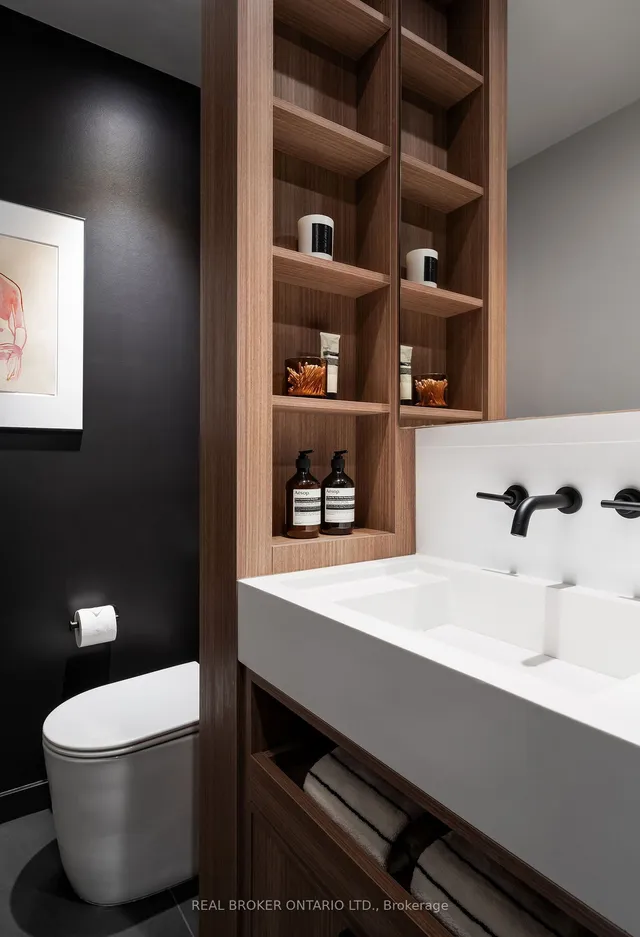 Additional image 30 of 55 Charles St Unit 2206