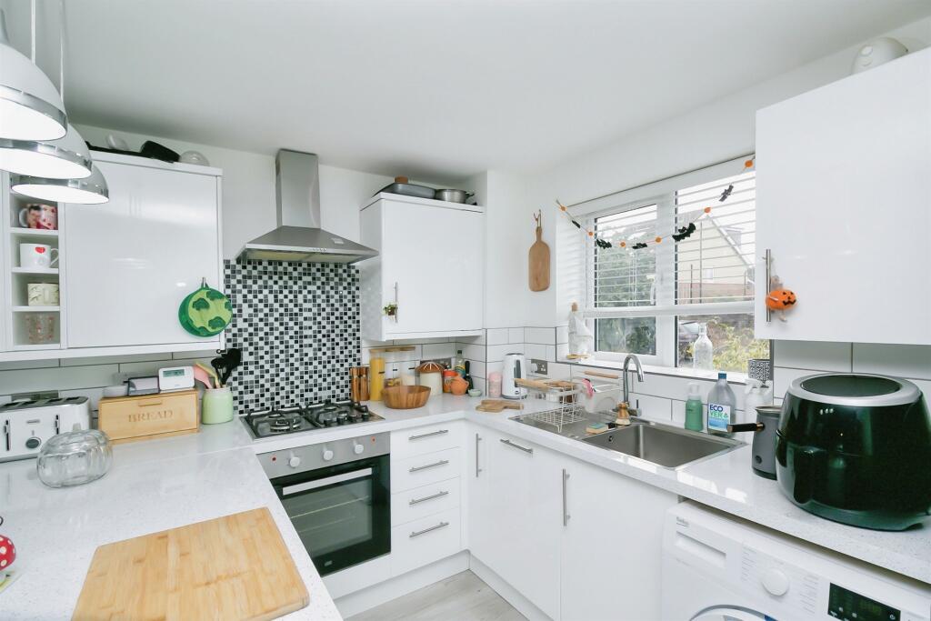 Additional image 8 of Picton Road, Rhoose, Barry