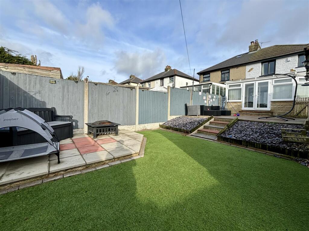 Additional image 18 of Cooper Lane, Bradford 6